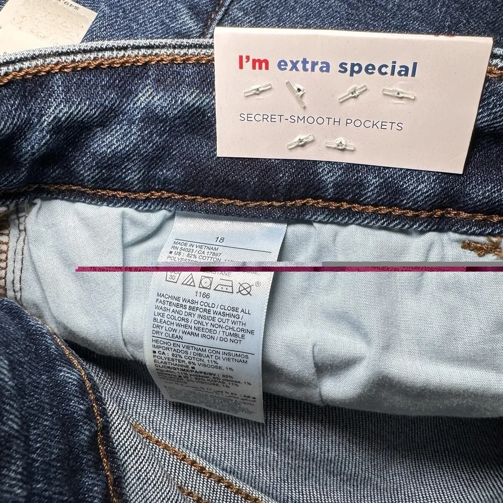 Old Navy Extra High-Rise Kicker Boot-Cut Secret-Slim Pockets Lot Of 2 SZ 18 NWT - Picture 8 of 15